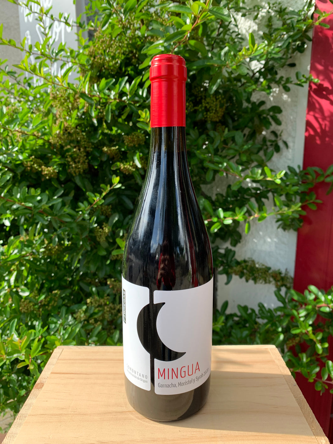 Mingua Garnacha, Moristel y Syrah